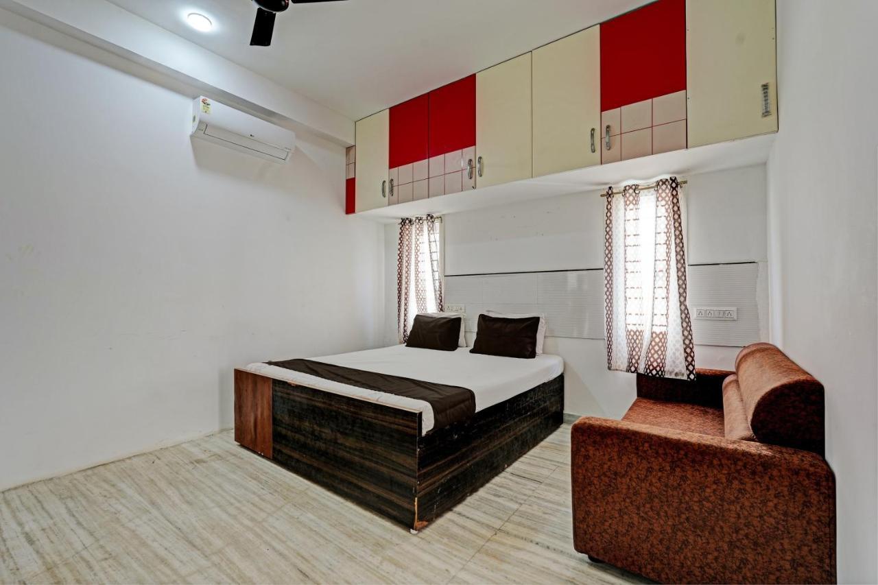Oyo Flagship Ecr Goa Beach Resort Madras Buitenkant foto